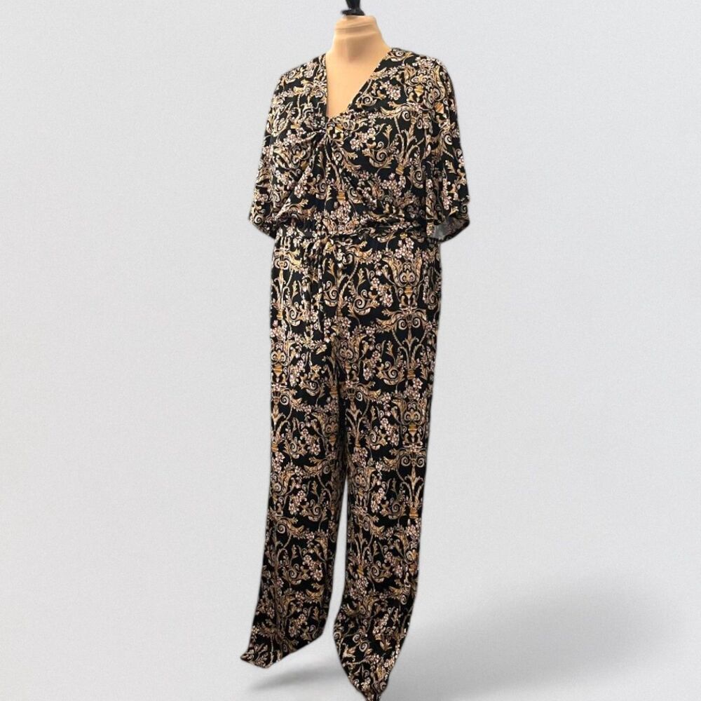 Elegant Black and Gold Jumpsuit